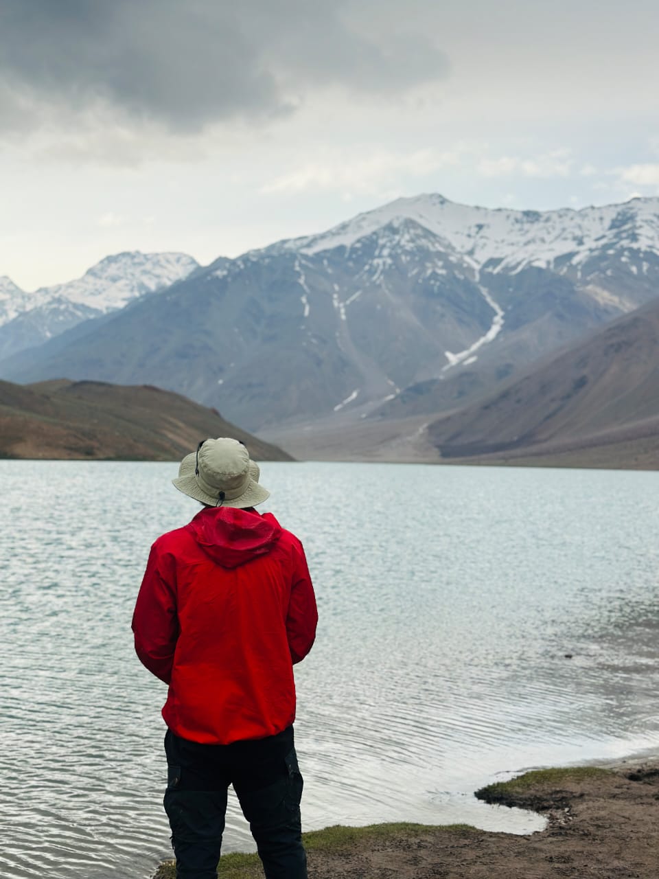 HAMTA PASS TREK AND CHANDRATAL